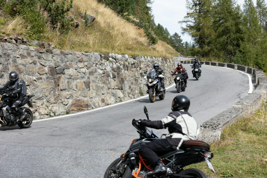 Moto en montagne près de Colmar
